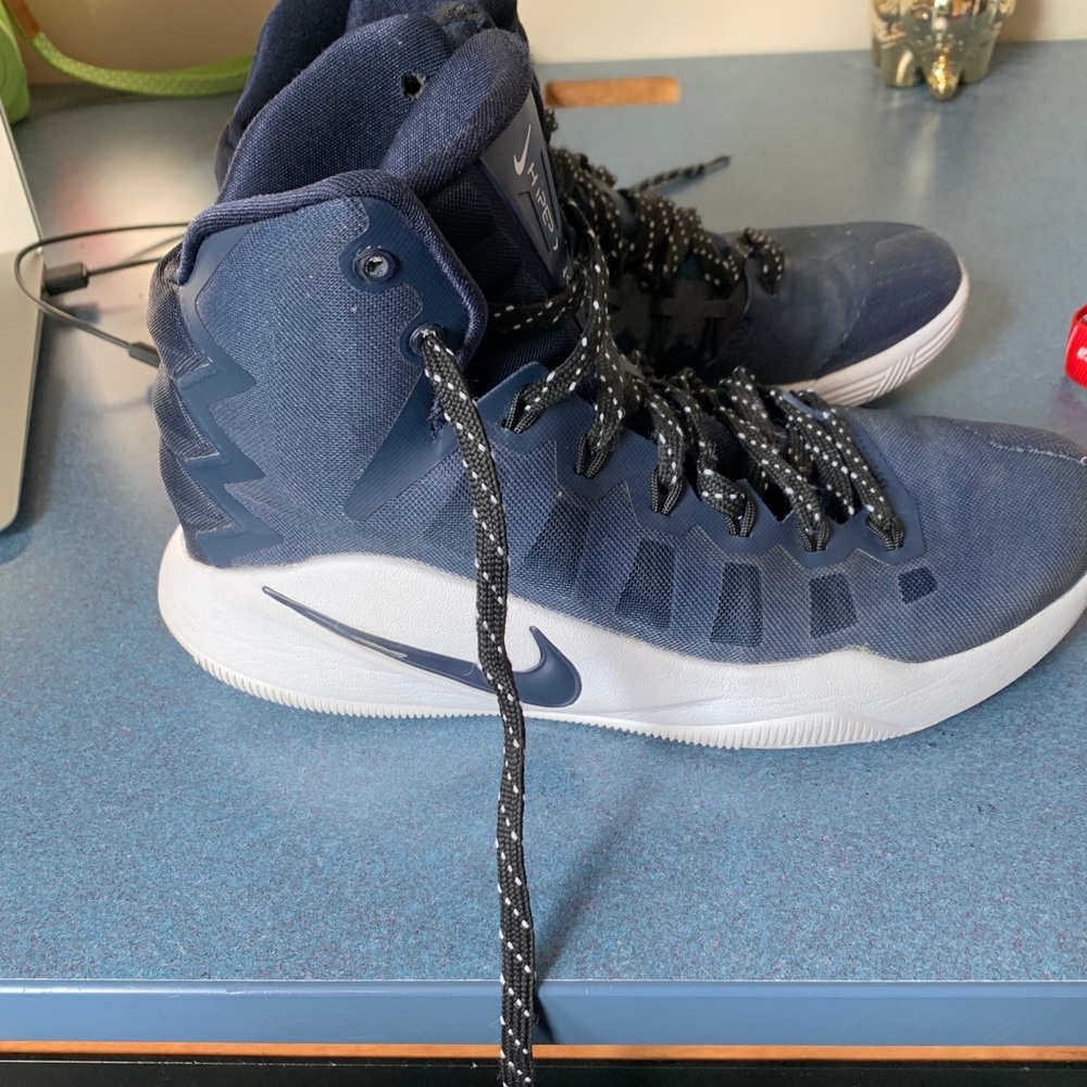 Navy Blue Nike Hyperdunk Basketball Shoes